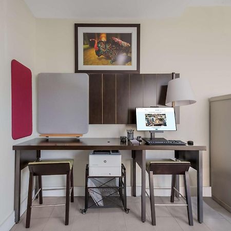 Hilton Garden Inn Oklahoma City Midtown מראה חיצוני תמונה