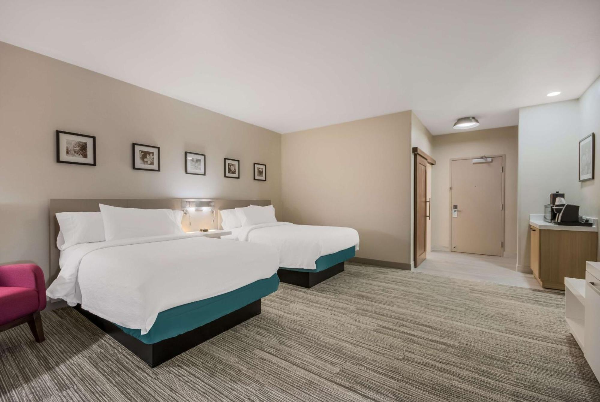 Hilton Garden Inn Oklahoma City Midtown מראה חיצוני תמונה